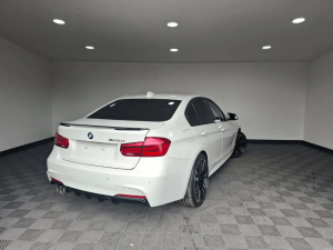 2016 BMW 320d M Sport Manual – photo 4