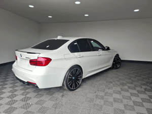 2016 BMW 320d M Sport Manual – photo 5