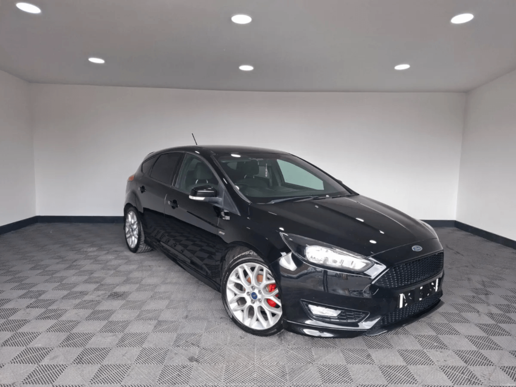 2017 Ford Focus ST-Line